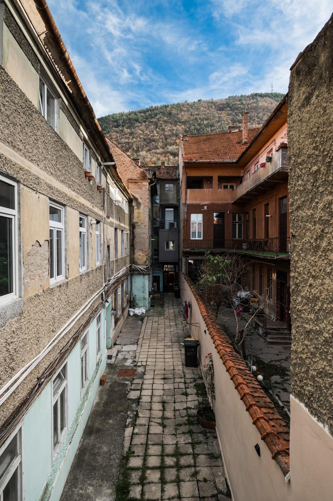 Ferienwohnung Lara'S Loft Brașov Exterior foto